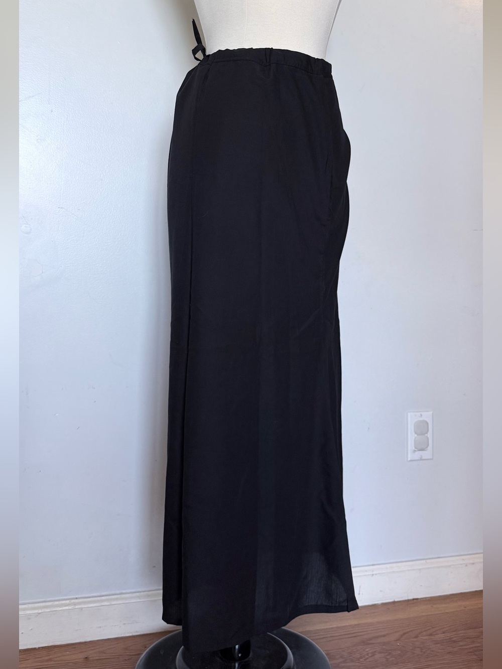 Black Women's Maxi Skirt/ Saree underskirt